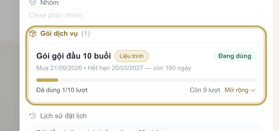 Hồ sơ khách hàng với mục Gói dịch vụ, mỗi dòng gói hiện thanh tiến trình và số buổi còn lại